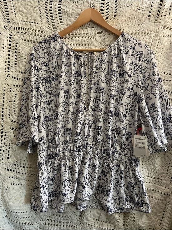 Nordstrom Tops - Open Edit Nordstrom Abstract Sketch Peplum Blouse 2X NWT